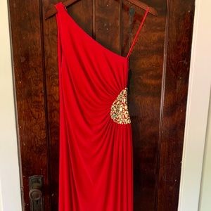Gorgeous one shoulder red maxi dress